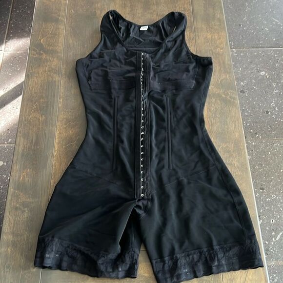 Shapewear Mid Thigh Body Shaper for Women Sz- Large - Picture 3 of 15